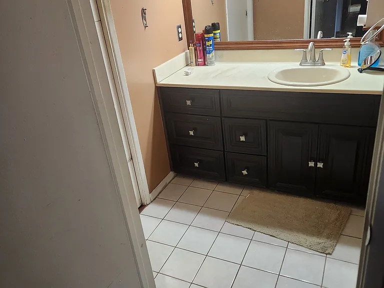 7571 Westbrook Ave — Photo 1
