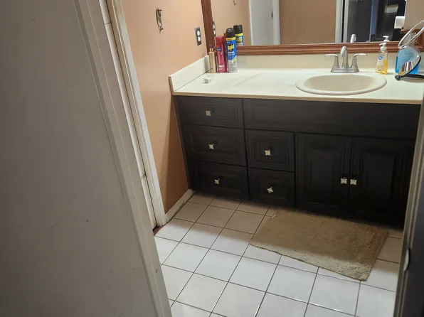 7571 Westbrook Ave, San Diego, CA 92139