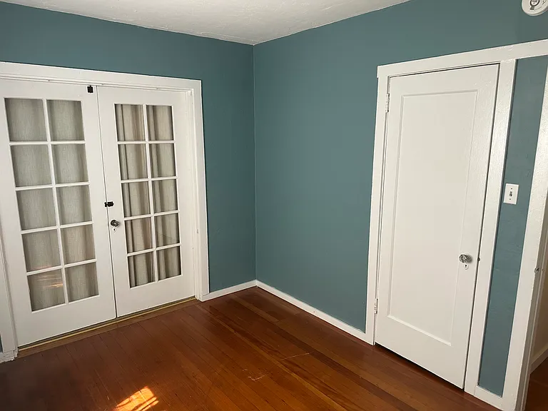 40 Manor Rd — Photo 13