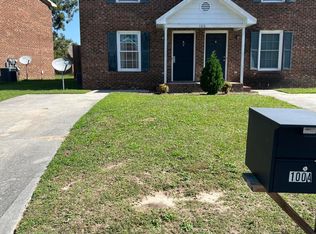 100 Shiloh Dr #A & B, Greenville, NC 27834