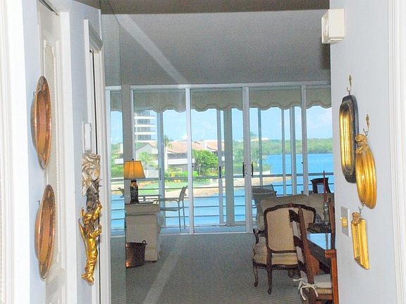 3rd image of 44 Yacht Club Dr APT 411