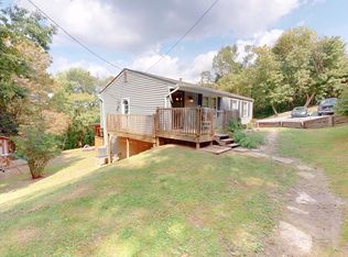 526 Stone Church Rd, Wheeling, WV 26003