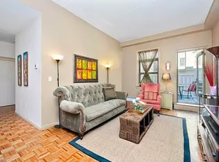 102 Bradhurst Avenue 110 image 1 of 7