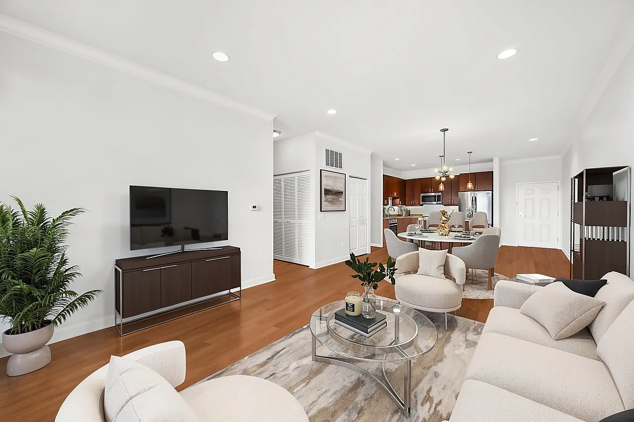 3 bed, 1600 sqft, $4,750 — Photo 4