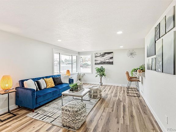 5th image of 8370 Clarkson Street