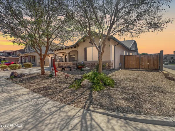 18519 W ONYX Court, Waddell, AZ 85355