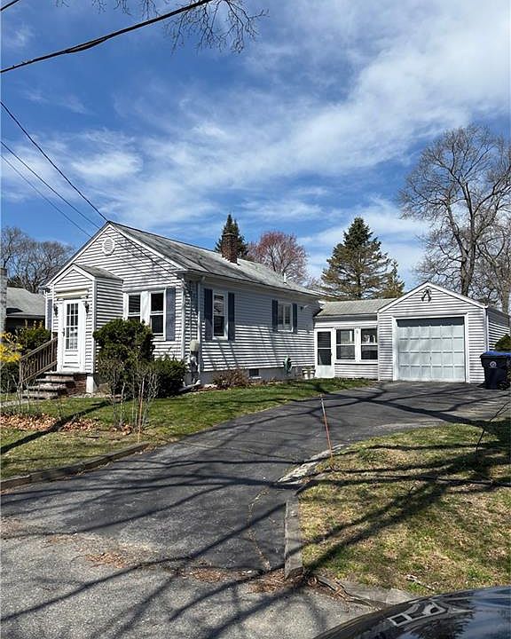 1st image of 131 Anson Dr