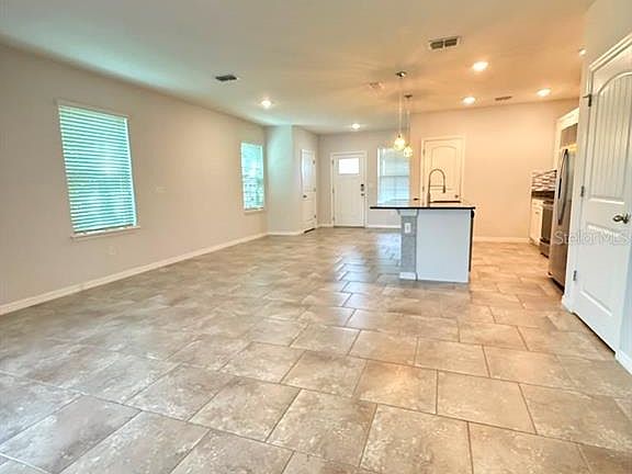 5th image of 16525 Outter Grove Aly