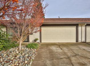 2211 Elmcrest Ln, Rancho Cordova, CA 95670