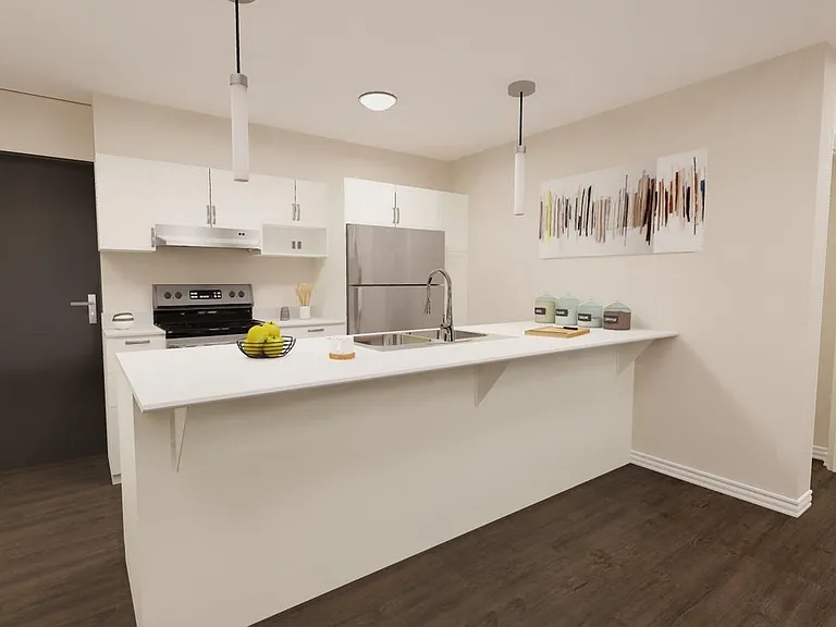 585 Ballantrae Dr — Photo 110