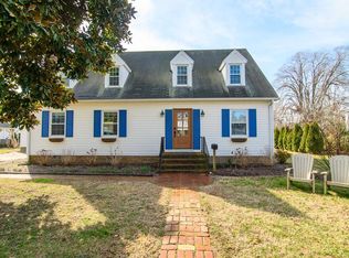 12 King St, Onancock, VA 23417