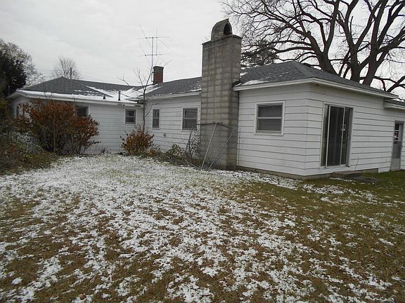 5th image of 261 N Norman St