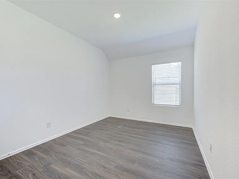 5023 Lavaridge Ln — Photo 38