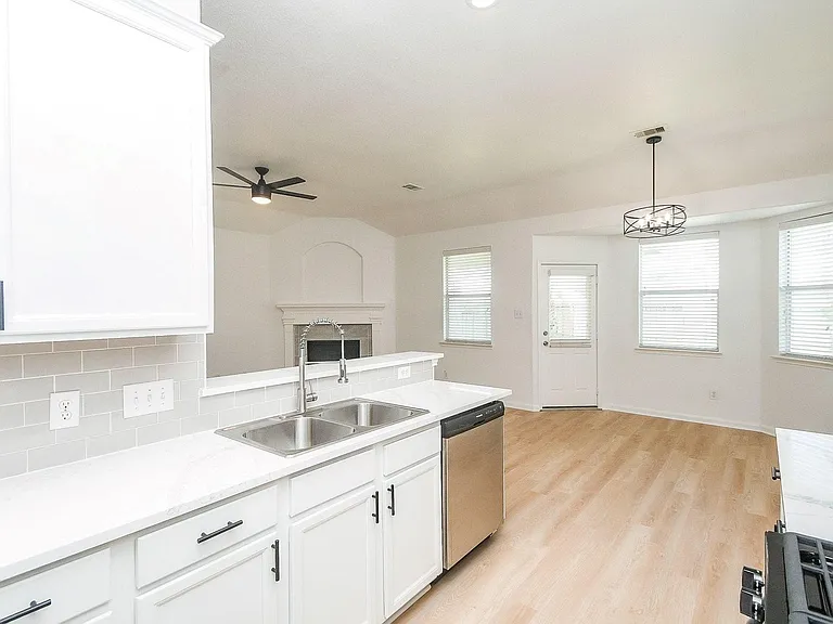 25306 Pepper Sage Ln — Photo 15