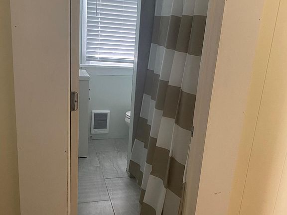 5th image of 812 Delancey Pl Floor 1