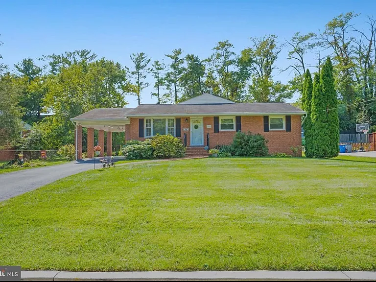 3908 Egan Dr — Photo 13