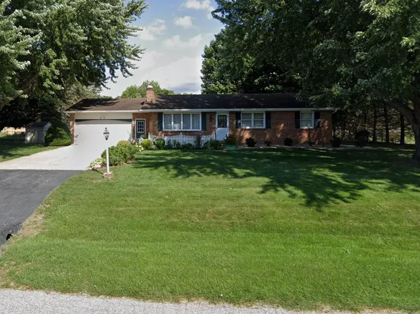 4777 Beechnut Dr, Saint Joseph, MI 49085