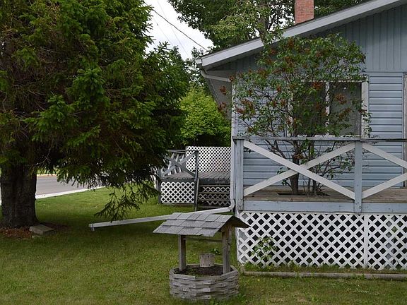 2nd image of 5259 N 51st St