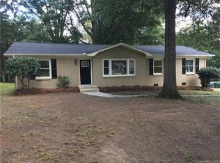 717 Allister Dr, Charlotte, NC 28227