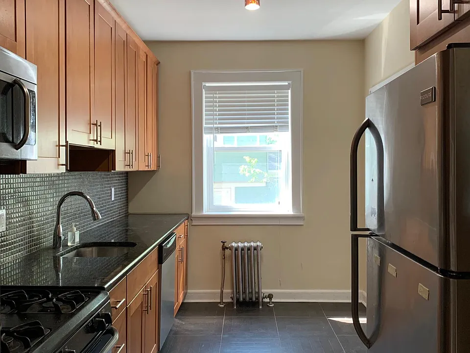401 S Ave W #2
