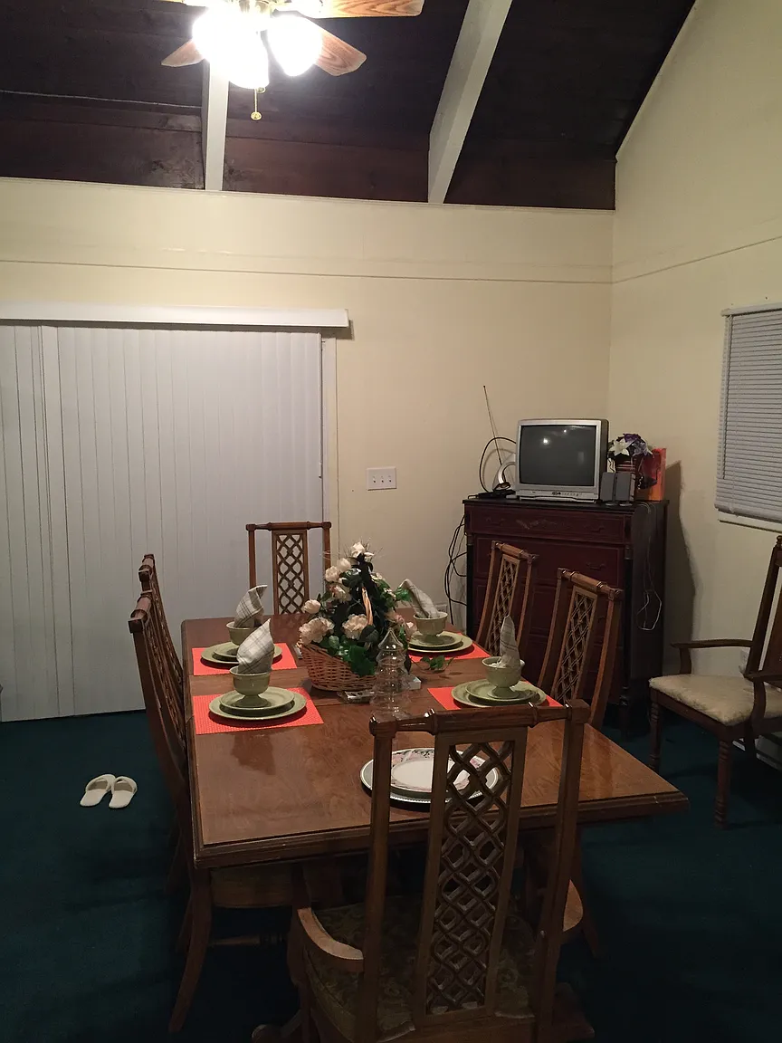 1176 Country Place Dr photo 1