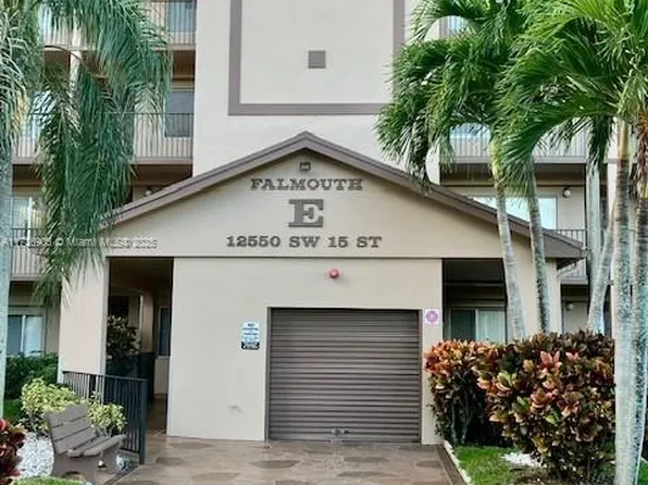 12550 SW 15th St APT 212E, Hollywood, FL 33027