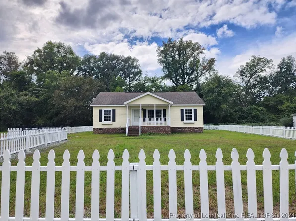 302 Neville St, Fayetteville, NC 28301