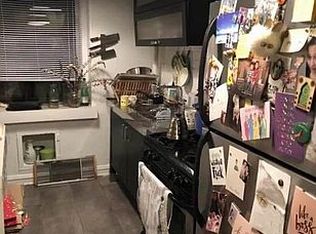 3131 29th St APT 5, Astoria, NY 11106