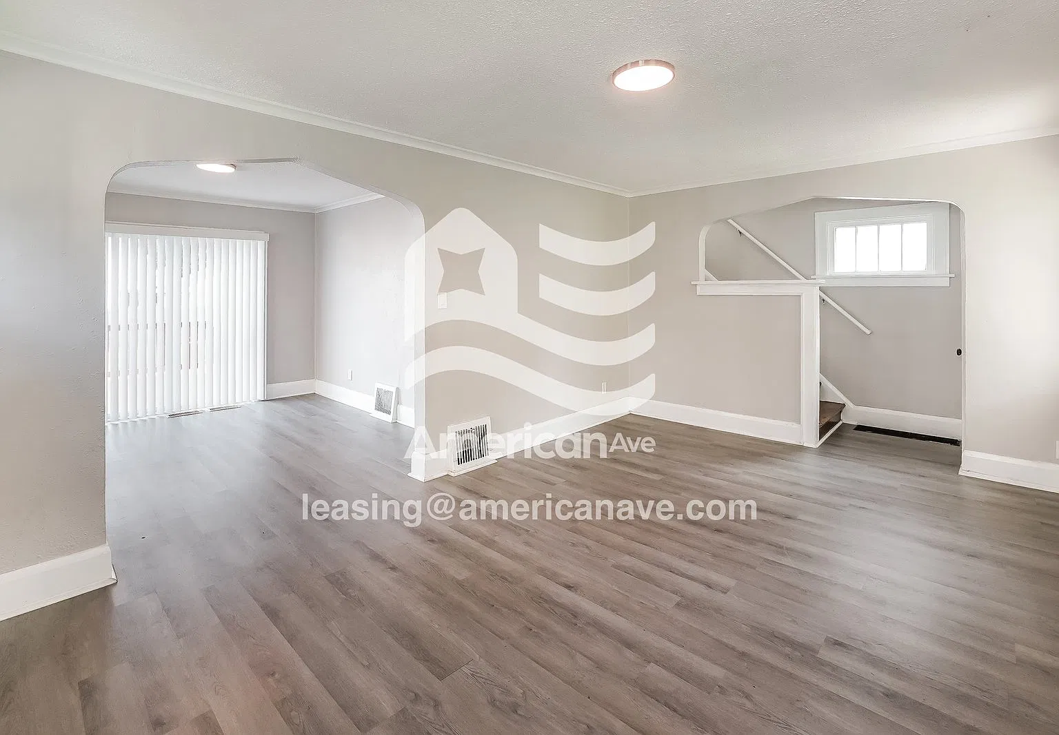 3 bed, 2.0 bath, 1128 sqft, $1,370 — Photo 4