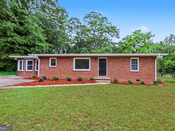 420 Georgia Ave, Fayetteville, GA 30214