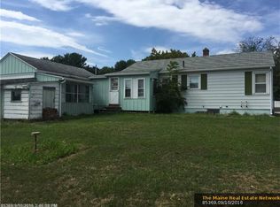 95 Scribner Blvd, Lewiston, ME 04240