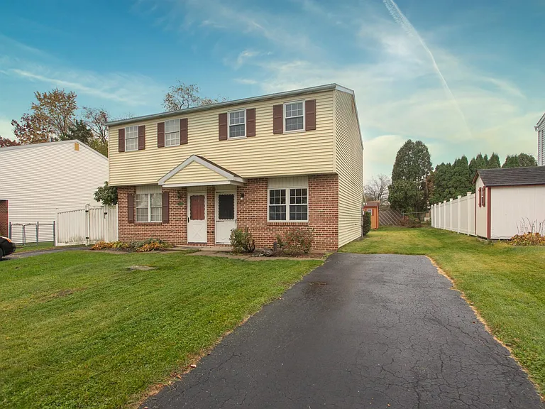 3060 Millstone Dr — Photo 1