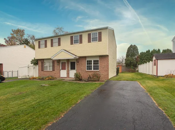 3060 Millstone Dr, Bethlehem, PA 18020