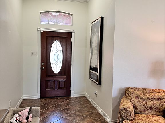 4th image of 3421 Iberville Dr