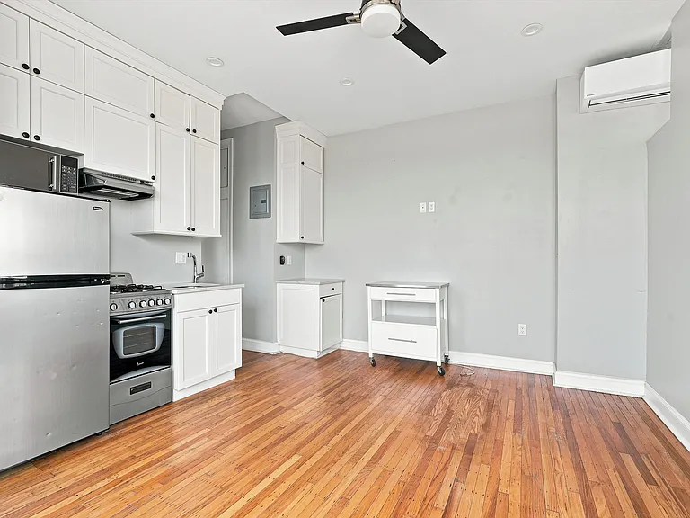 1001 Pine St #301A — Photo 8