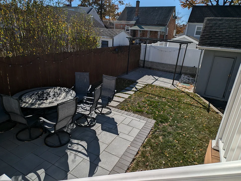 148 Paterson Ave #1