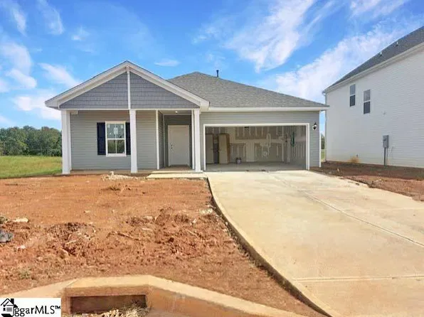127 Edgewood Farms Ct, Easley, SC 29640