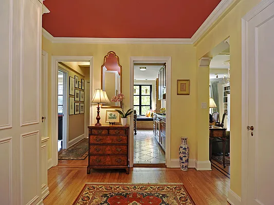 Sold by Sotheby's International Realty | media 14