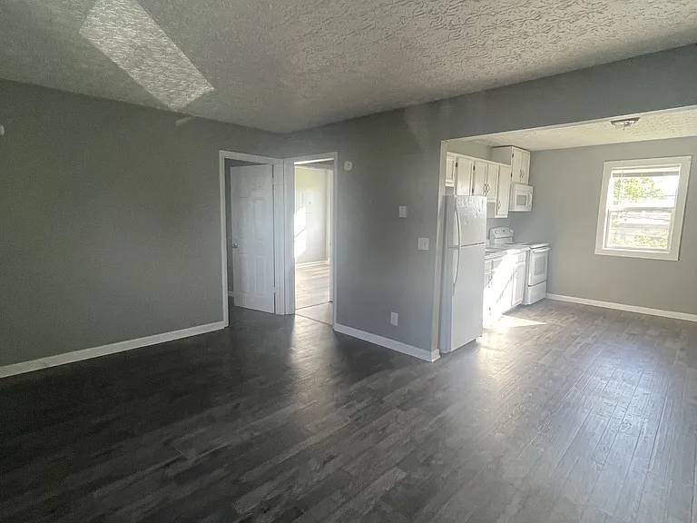 202 Crotty St #2 — Photo 4