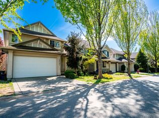 20182 70th Ave, Langley, BC V2Y2Y1