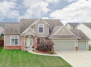 3237 Blue Bird St, Normal, IL 61761