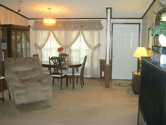 Hephzibah McBean Rd 1457 Dining_10222013