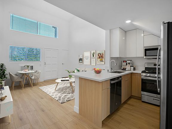 2nd image of 3120 W Temple St APT 212