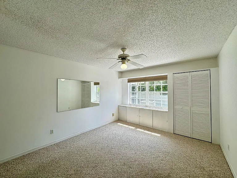 1455 Disston Ave — Photo 34