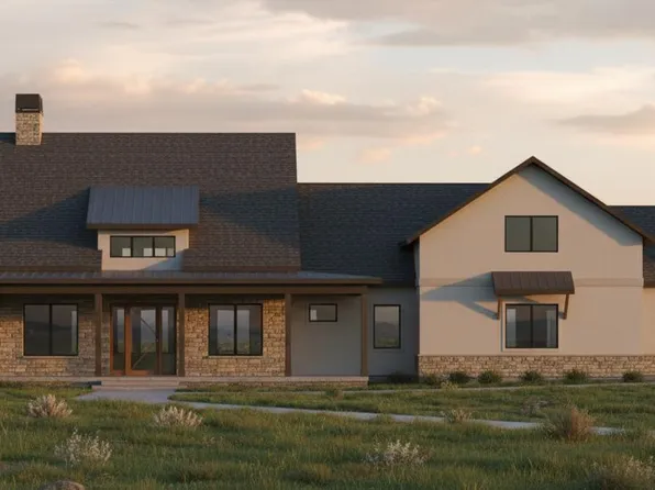 10185 Copperhead Ln, Caldwell, ID 83607