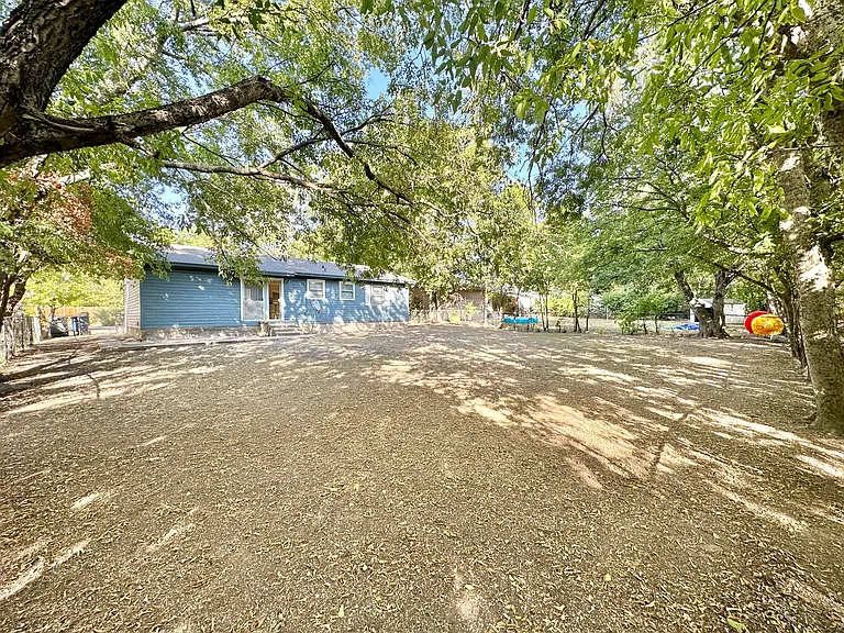 707 W Lincoln Ave — Photo 24