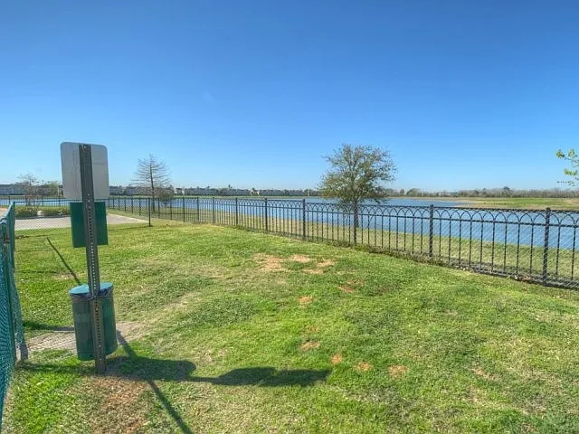 Reserve at Tranquility Lake — Photo 40