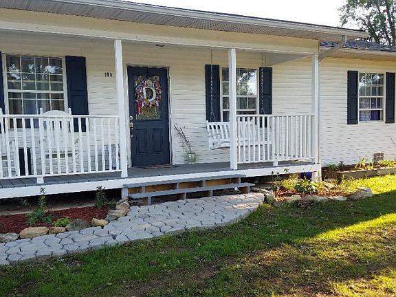 2nd image of 106 Kelly St