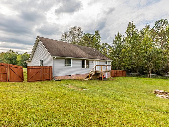 2nd image of 23 Glen Eden Way