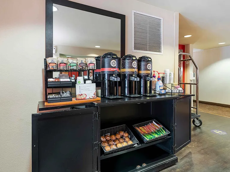 Free Grab-and-Go Breakfast